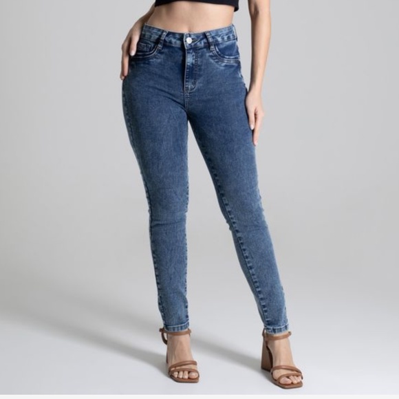 Sawary Women's Cobalt Blue Butt - Lifting Shape - Enhancing Jeans - Picture 1 of 9